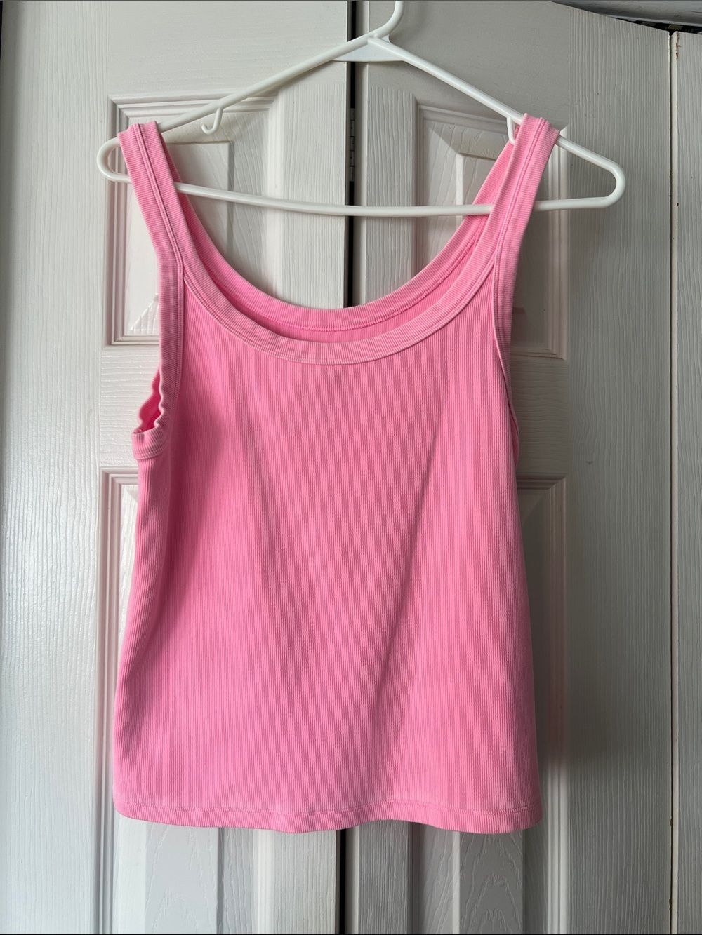American Eagle Outfitters Pink Scoop Neck Tank